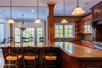 Extra Large Island with Sink