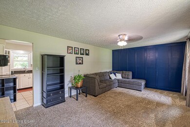 364 Ford Dr, Mount Washington, KY 40047 - photo 4