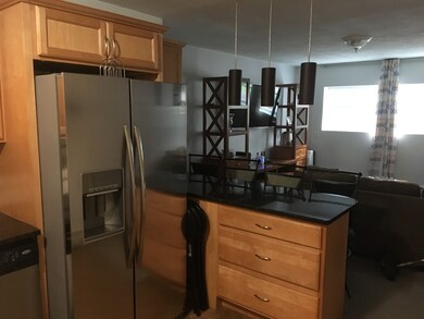 135 Winthrop St unit 2B, Framingham, MA 01702 - photo 3