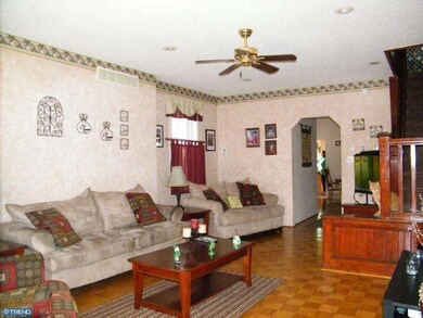 2674 Lefevre St, Philadelphia, PA 19137 - photo 2