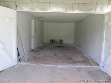 422361 E 1149 Rd, Eufaula, OK 74432 - photo 2