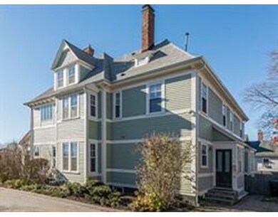 27 Winter St unit 2, Watertown, MA 02472 - photo 2