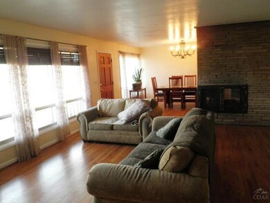 unlisted-address, Bend, OR 97701 - photo 4