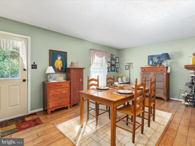 107 Edgewood Dr, Winchester, VA 22602 - photo 6