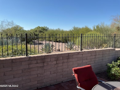 5720 N Calle de la Reina, Tucson, AZ 85718 - photo 2