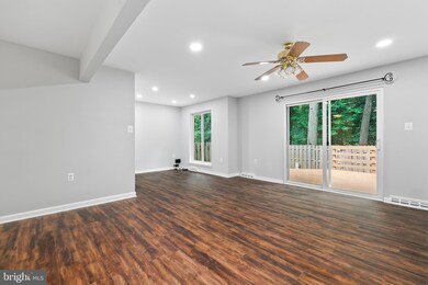 11591 Embers Ct, Reston, VA 20191 - photo 7