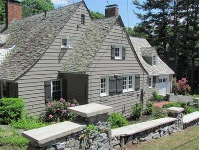 47 Bond St, Fitchburg, MA 01420 - photo 2