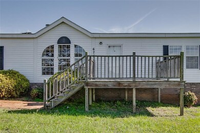 675 Boyles Dr, Asheboro, NC 27205 - photo 2