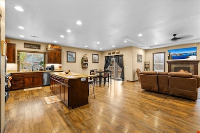 3285 Springbrook Rd, Medford, OR 97504 - photo 6