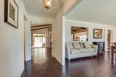 4819 Creighton Dr, Dallas, TX 75214 - photo 5