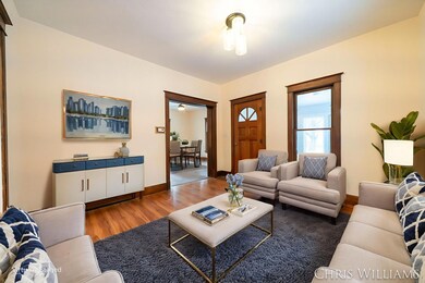 402 W Clinton St, Hastings, MI 49058 - photo 3