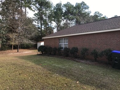 508 Camellia Ave, Douglas, GA 31533 - photo 2