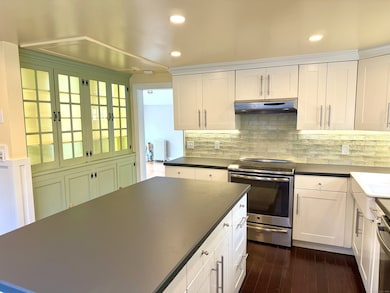 83 Maltbie Ave, Stamford, CT 06902 - photo 6