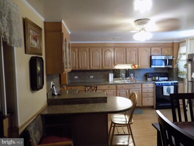 1605 Northbourne Rd, Baltimore, MD 21239 - photo 4