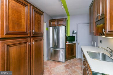 2430 Pelham Ave, Baltimore, MD 21213 - photo 5