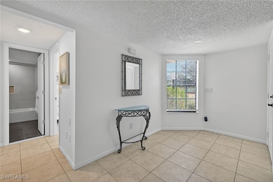 17220 Terraverde Cir unit 5, Fort Myers, FL 33908 - photo 4