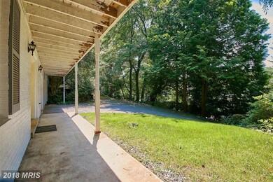 6310 Beachway Dr, Falls Church, VA 22044 - photo 3