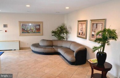 1009 Chillum Rd unit 316, Hyattsville, MD 20782 - photo 2