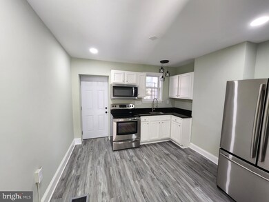 642 Wyeth St, Baltimore, MD 21230 - photo 5