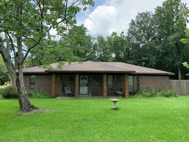 8304 Sherbrook St, Moss Point, MS 39562 - photo 2
