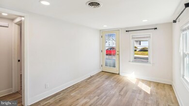 717 Woolford St, Seaford, DE 19973 - photo 4