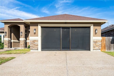 7922 Superman Dr, Corpus Christi, TX 78414 - photo 3