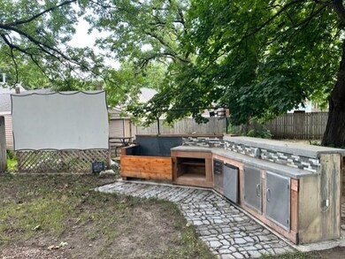 809 11th Ave SW, Austin, MN 55912 - photo 3