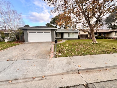 445 Drouin Dr, Rio Vista, CA 94571 - photo 3