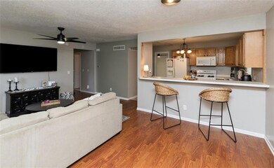 780 E Aurora Ave, Des Moines, IA 50313 - photo 3