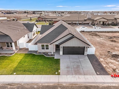 527 Falling Leaf Ln, Twin Falls, ID 83301 - photo 4