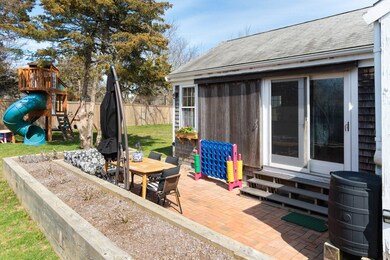 17 Bartlett Rd_3