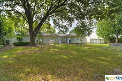 107 Oak Ridge Dr, San Marcos, TX 78666 - photo 4