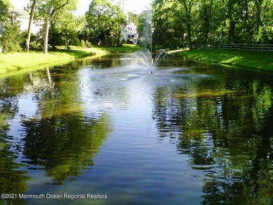 49 E. River-Pond