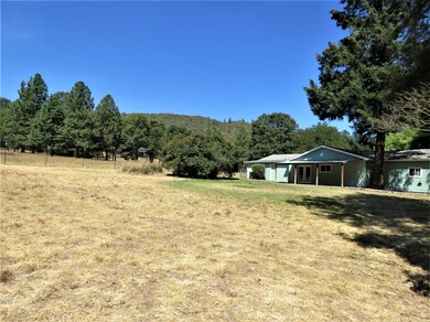 6572 Cypress Dr, Central Point, OR 97502 - photo 6