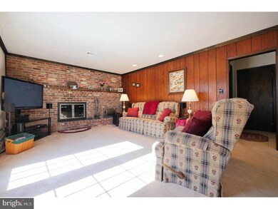 5551 Nina Cir, Coopersburg, PA 18036 - photo 7