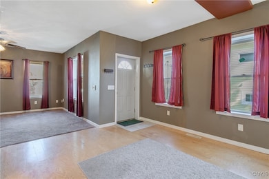 78 Varick St, Oswego, NY 13126 - photo 4