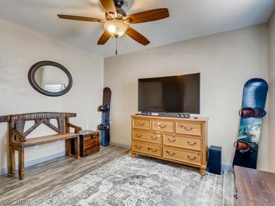 2nd upstairs bedroom