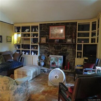 383 Leisure Ln unit 43, Burnsville, NC 28714 - photo 3