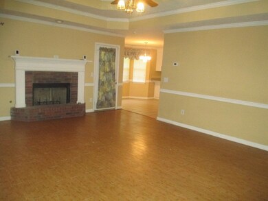 929 Eagles Nest Dr, Byram, MS 39272 - photo 2