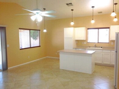 7 Potter Kitchen 2