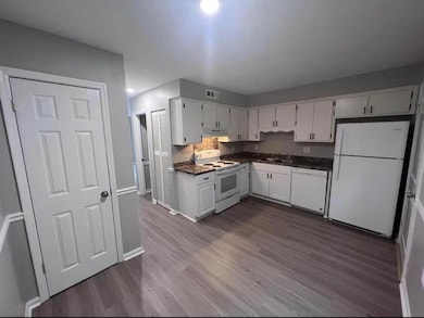 7671 Hunters Ridge Ln, North Charleston, SC 29420 - photo 2