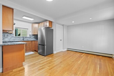 426 Norfolk St unit 1, Somerville, MA 02143 - photo 6