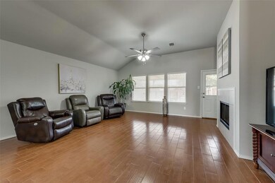 108 Cobblestone Dr, Wylie, TX 75098 - photo 5