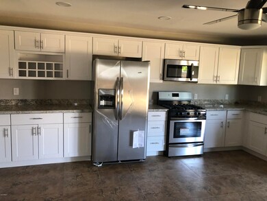 7024 N 55th Dr, Glendale, AZ 85301 - photo 2