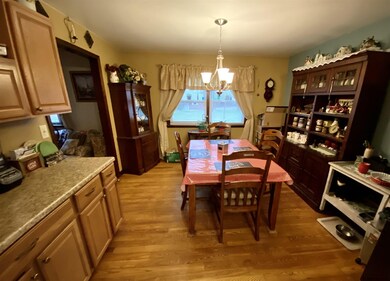 28 Chapel Ln, Glenmont, NY 12077 - photo 7