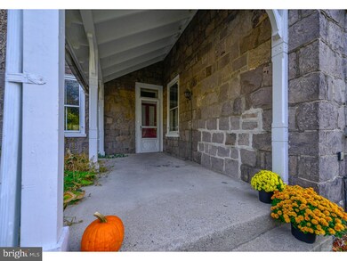 601 Easton Rd, Riegelsville, PA 18077 - photo 5