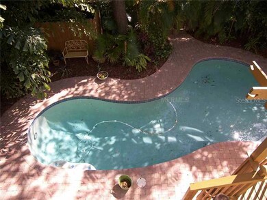 Swimming Pool/Hot Tub/Sauna