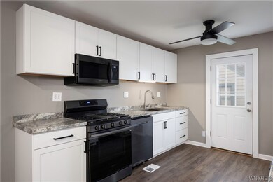 87 Chipman Place, North Tonawanda, NY 14120 - photo 2