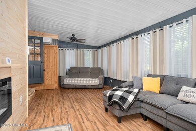 004-196RedWingDrive-Louisburg-NC-27596-S