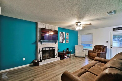 3825 Mark Ct, Abilene, TX 79606 - photo 4